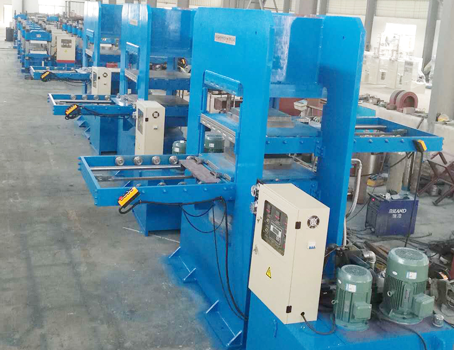 �Ԅ�ģ���C